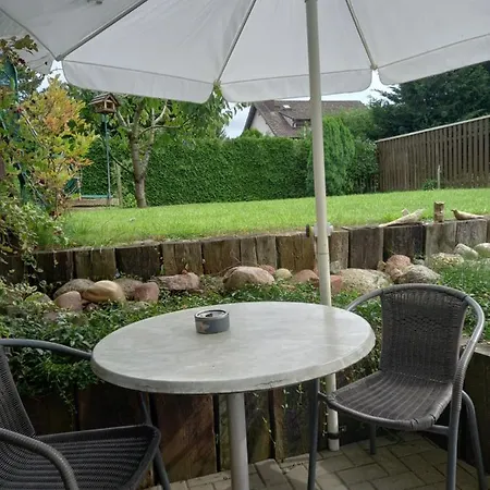 With Garden Access Appartement *