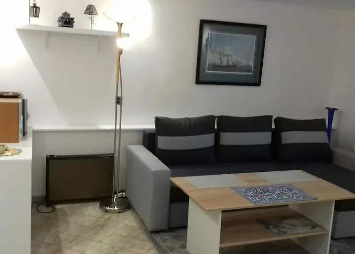 Appartement With Garden Access