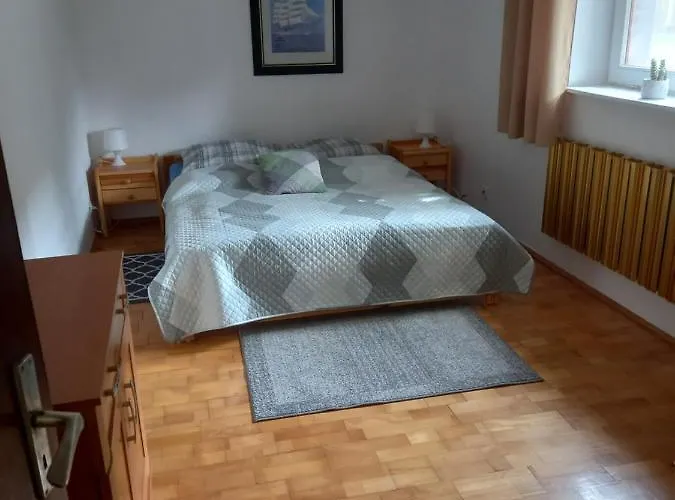 Appartement With Garden Access