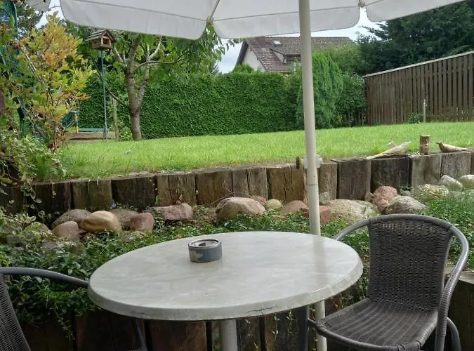 With Garden Access Appartement *